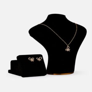  طقم نسائي بتصميم جذاب بلون ذهبي